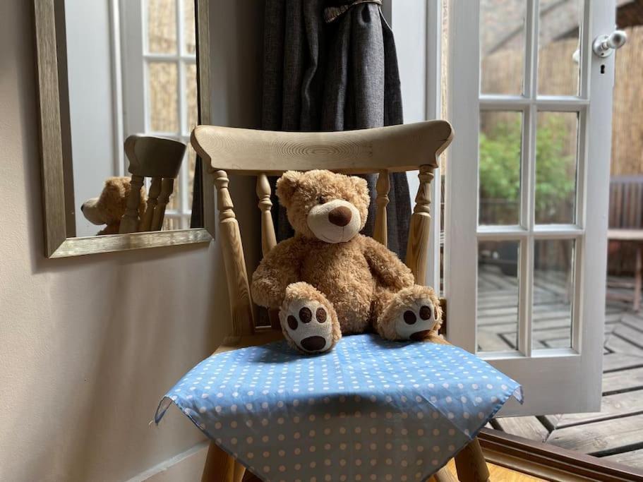 Windsor Cottage: Cosy, Charming, Full Of Character Dış mekan fotoğraf