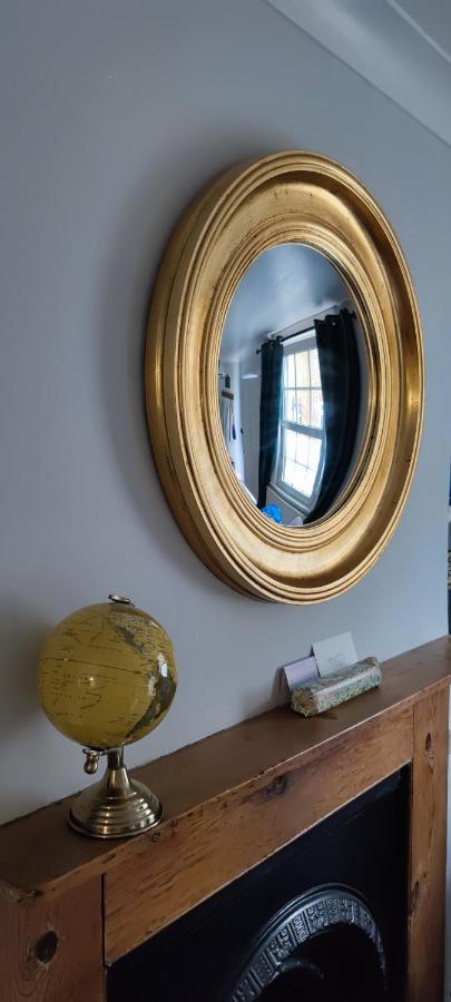 Windsor Cottage: Cosy, Charming, Full Of Character Dış mekan fotoğraf